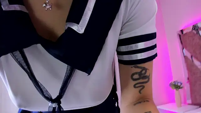 KatherineGomez online show from 01.28.25