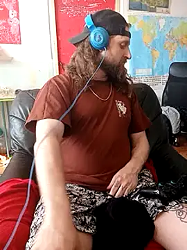 Ozomitro online show from 03.05.25