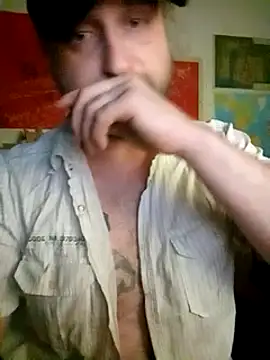 Ozomitro online show from 03.22.25