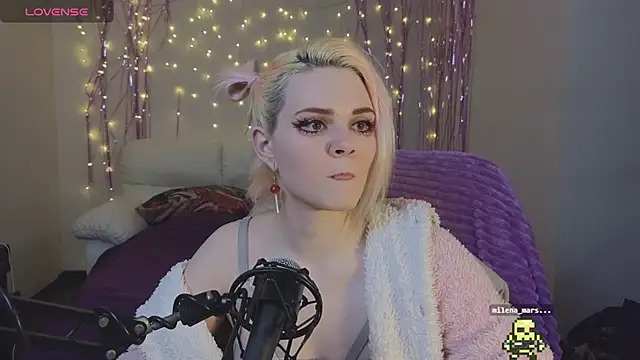 One Moment  online show from 02.08.25