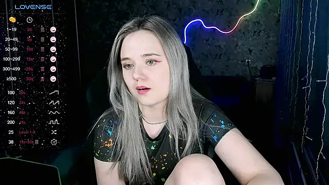 Your small bunny online show from 01.26.25