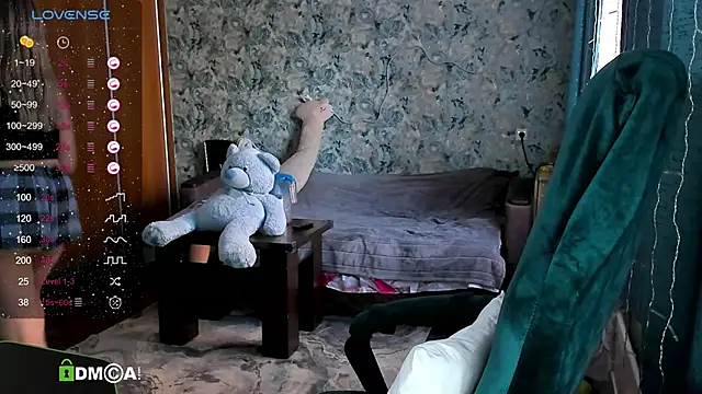 Your small bunny online show from 02.05.25