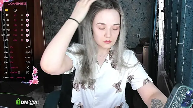 Your small bunny online show from 03.17.25