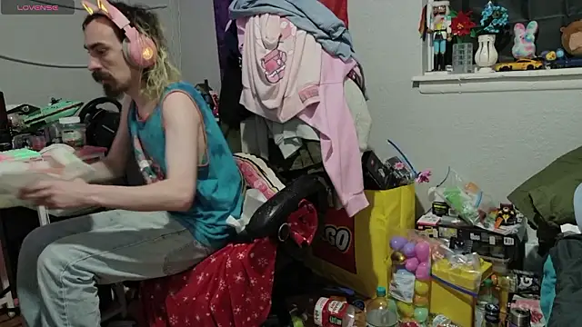 tallnerdyguy online show from 03.27.26