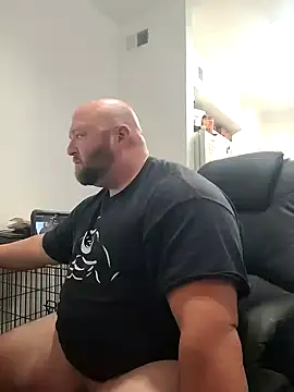 Snapshot of Strong_Bear89 chatting on 12.09.24 Strong Bear89 online show from 12.09.24