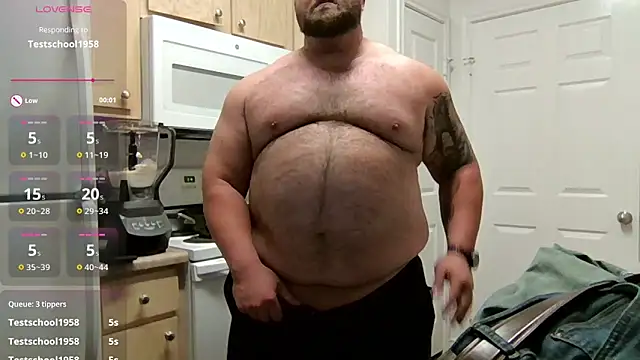 Snapshot of Strong_Bear89 chatting on 03.07.25 Strong Bear89 online show from 03.07.25