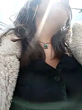 Alysson-- online show from 03.21.25