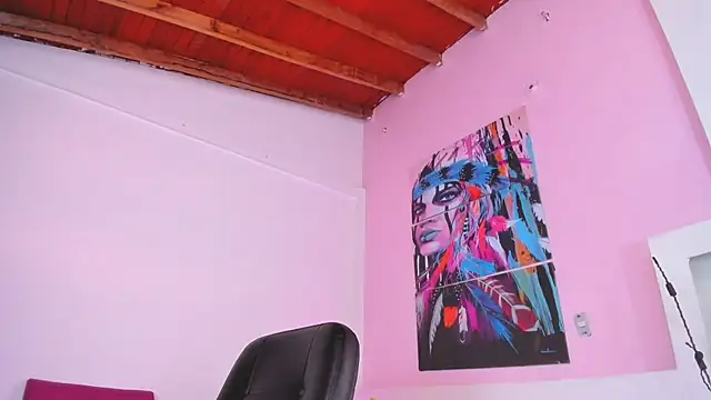 Snapshot of lunoxx_ chatting on 12.15.24 lunoxx online show from 12.15.24