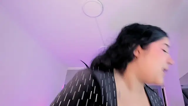 AmberiniHoffman online show from 10.11.25