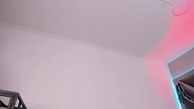 AmberiniHoffman online show from 12.19.25