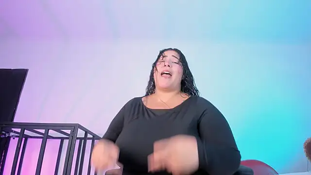 AmberiniHoffman online show from 04.13.26