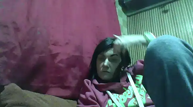 AlanaLaDream online show from 02.18.25