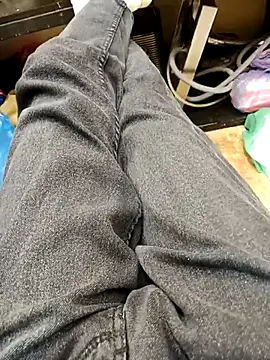 Snapshot of Anal_Fisting9 chatting on 02.24.25 Anal Fisting9 online show from 02.24.25