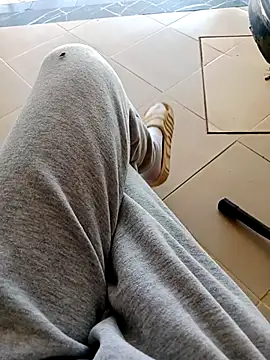 Snapshot of Anal_Fisting9 chatting on 02.25.25 Anal Fisting9 online show from 02.25.25