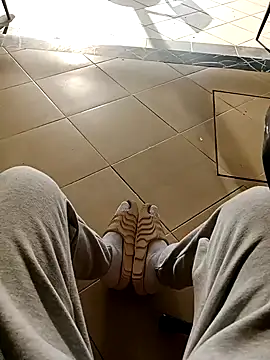 Snapshot of Anal_Fisting9 chatting on 02.26.25 Anal Fisting9 online show from 02.26.25