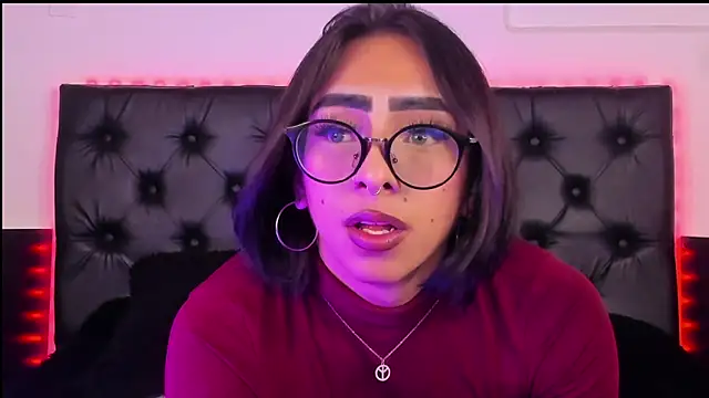 Skyler  blue4 online show from 02.01.25