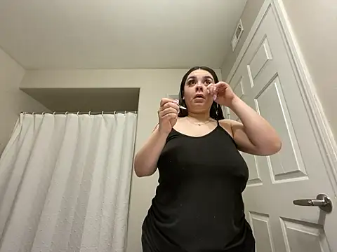 Snapshot of jasmine2badd chatting on 03.09.25 jasmine2badd online show from 03.09.25