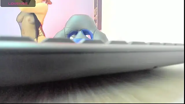 gwen ashly online show from 03.13.25