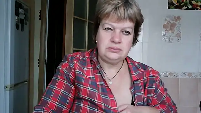 Ettie Tonia online show from 12.22.25