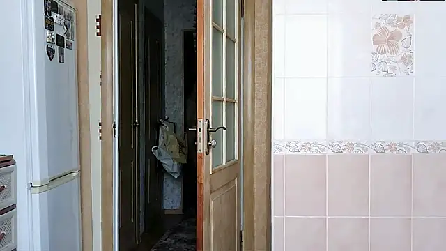 Ettie Tonia online show from 02.11.26