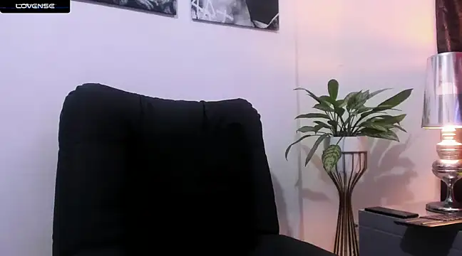 CruzVega online show from 02.18.25