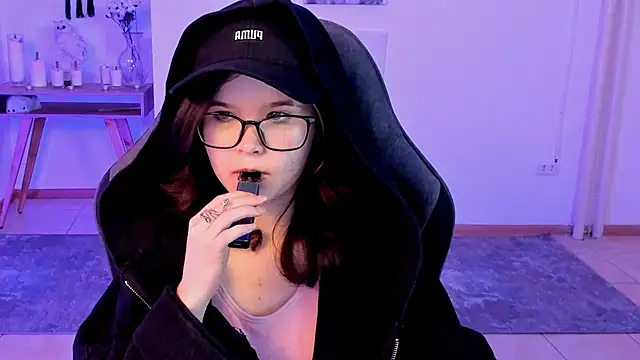 Elainebeness online show from 02.02.25