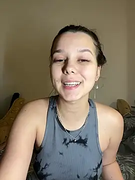 PoppyRobinson online show from 01.06.25