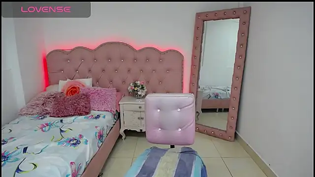 Kathleen Rodriguez online show from 01.29.25