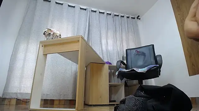 Kathleen Rodriguez online show from 10.15.25