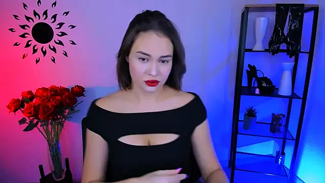 Snapshot of JaneWyatt chatting on 12.22.24 JaneWyatt online show from 12.22.24