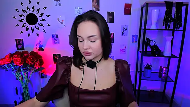 Snapshot of JaneWyatt chatting on 03.12.25 JaneWyatt online show from 03.12.25