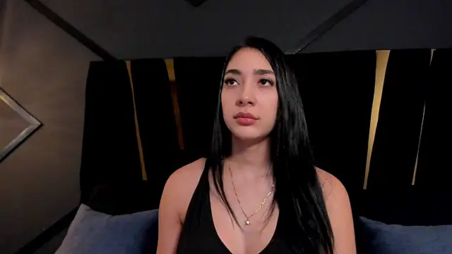 julieta jewel online show from 10.15.25