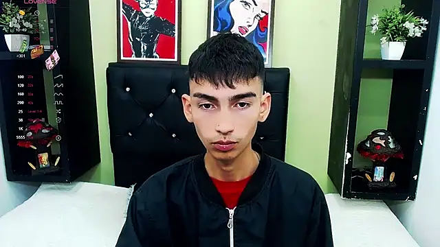 Snapshot of ttimy_x_boy chatting on 01.24.25 ttimy x boy online show from 01.24.25