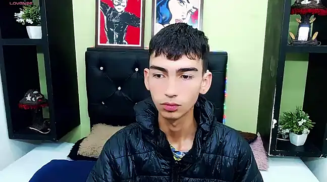 Snapshot of ttimy_x_boy chatting on 02.06.25 ttimy x boy online show from 02.06.25