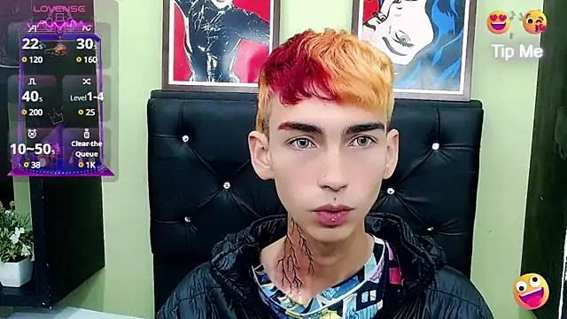 Snapshot of ttimy_x_boy chatting on 03.15.25 ttimy x boy online show from 03.15.25