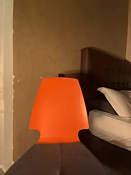 GLamouur online show from 02.19.25