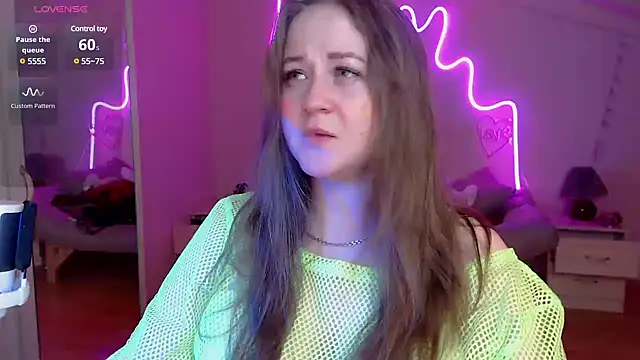 LizzyShine online show from 03.07.25