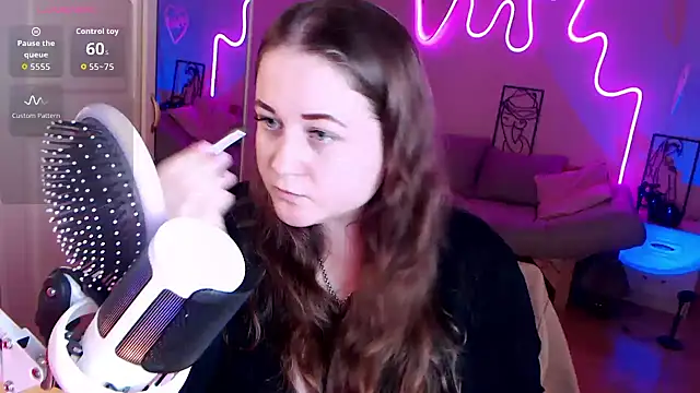 LizzyShine online show from 09.21.25