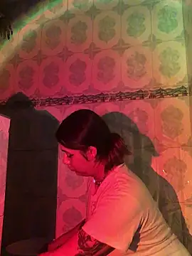 Miss oliviaa online show from 03.19.25