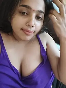 Snapshot of Sweet-Rani chatting on 07.04.26 Sweet-Rani online show from 07.04.26