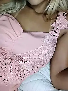 fofinhaa12 online show from 02.05.25