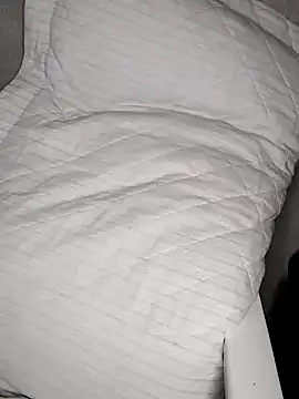 fofinhaa12 online show from 03.19.25