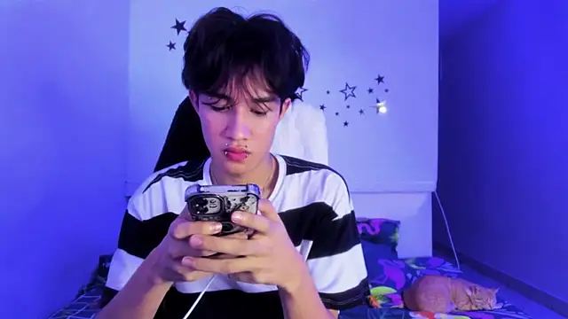 Johhan  Lee online show from 12.22.25