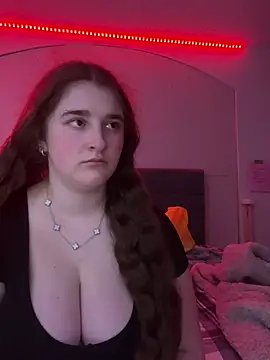 MarcusAndMarissa4ev online show from 03.18.25