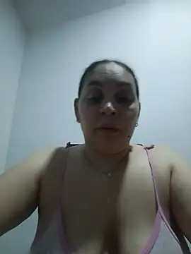Snapshot of MirandaSoto chatting on 07.15.26 MirandaSoto online show from 07.15.26