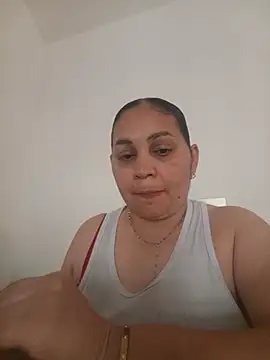 Snapshot of MirandaSoto chatting on 07.16.26 MirandaSoto online show from 07.16.26