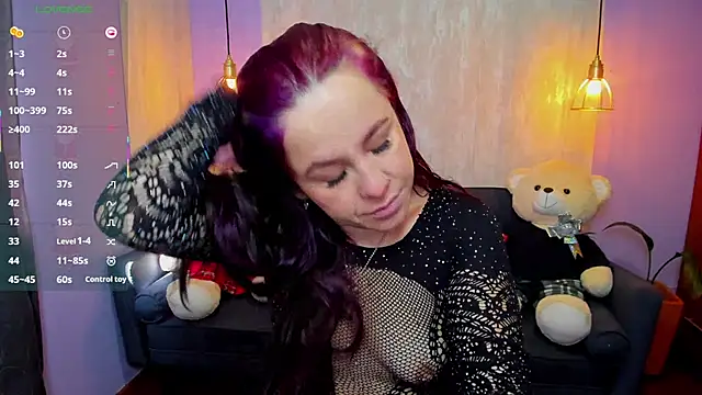 carlota petite online show from 12.05.25