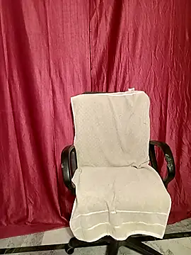 Snapshot of Stripy_Doll chatting on 09.16.25 Stripy Doll online show from 09.16.25