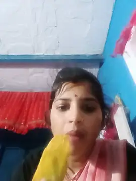 Snapshot of Nisha_Cute chatting on 06.25.26 Nisha Cute online show from 06.25.26