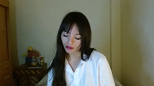 Snapshot of britny_clouds chatting on 11.25.25 britny clouds online show from 11.25.25